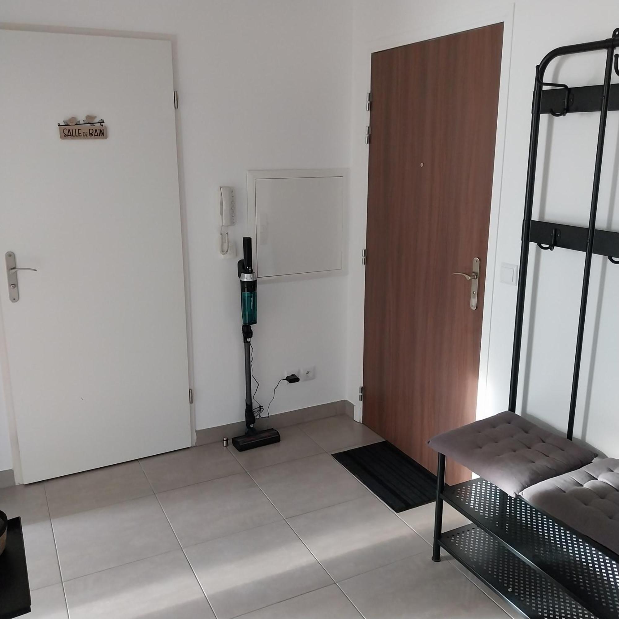 Appartement Cosy Proche Disney Ferrières-en-Brie Exterior foto